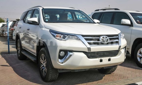 اشتري Imported Toyota Fortuner White سيارة في Import - Dubai في أغاديز اشتري Imported Toyota Fortuner White سيارة في Import - Dubai في أغاديز