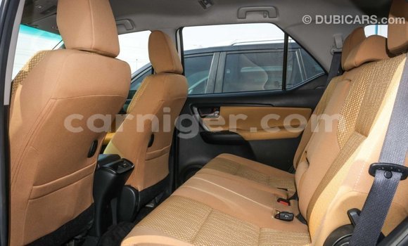 اشتري Imported Toyota Fortuner White سيارة في Import - Dubai في أغاديز اشتري Imported Toyota Fortuner White سيارة في Import - Dubai في أغاديز