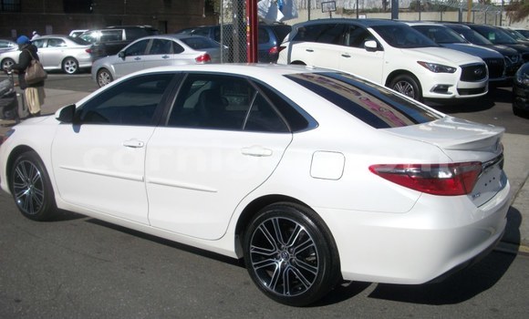 Buy Used Toyota Camry White Car in Dosso in Dosso Buy Used Toyota Camry White Car in Dosso in Dosso