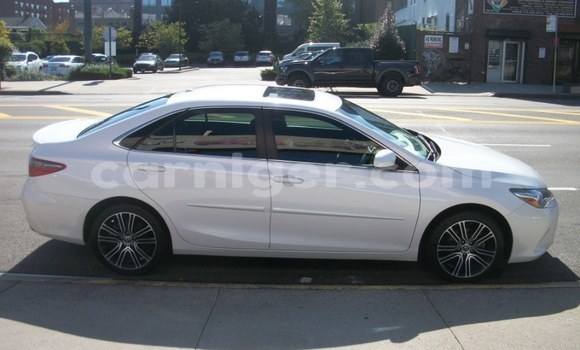 Buy Used Toyota Camry White Car in Dosso in Dosso Buy Used Toyota Camry White Car in Dosso in Dosso