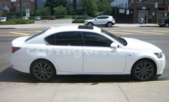 Buy Used Lexus GS White Car in Tillaberi in Tillaberi Buy Used Lexus GS White Car in Tillaberi in Tillaberi