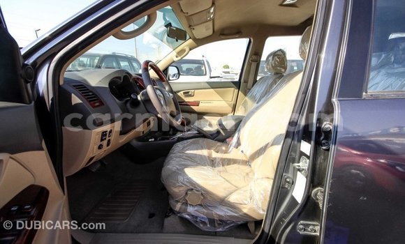 Acheter Import Voiture Toyota Fortuner Autre à Import - Dubai, Agadez Acheter Import Voiture Toyota Fortuner Autre à Import - Dubai, Agadez
