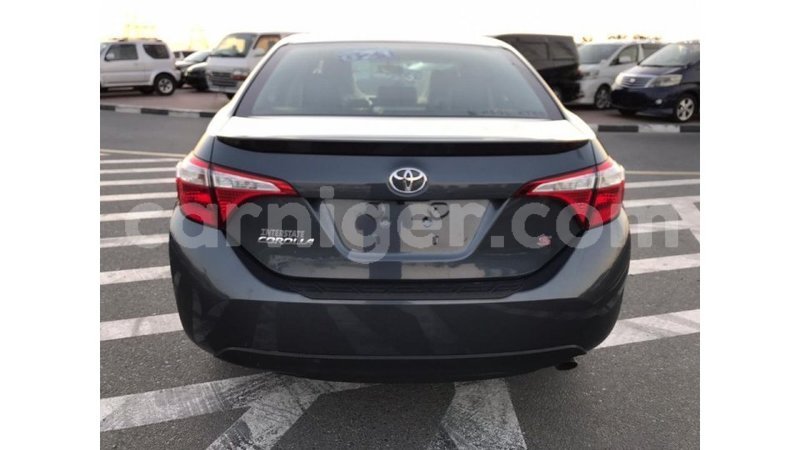 Big with watermark toyota corolla agadez import dubai 5282