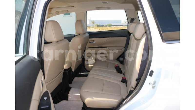 Big with watermark mitsubishi outlander agadez import dubai 5283