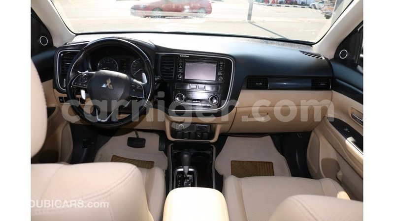 Big with watermark mitsubishi outlander agadez import dubai 5283