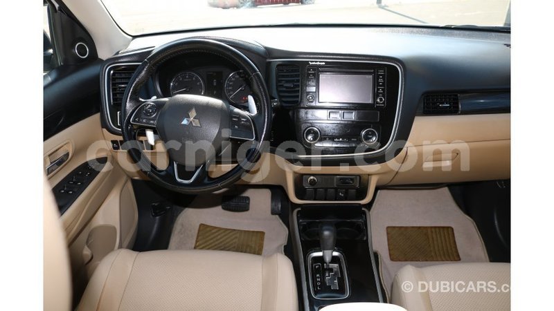 Big with watermark mitsubishi outlander agadez import dubai 5283