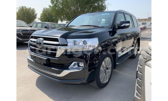 Buy Import Toyota Land Cruiser Black Truck in Import - Dubai in Agadez Buy Import Toyota Land Cruiser Black Truck in Import - Dubai in Agadez