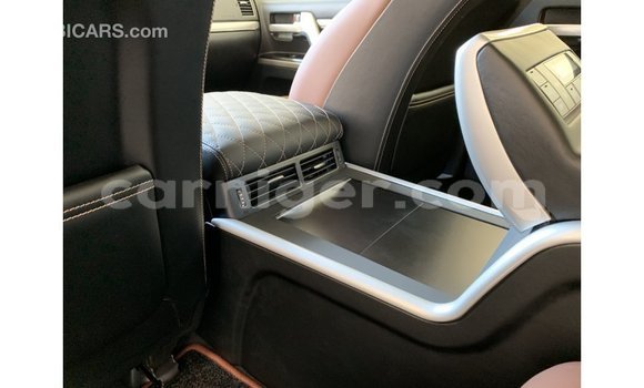 Buy Import Toyota Land Cruiser Black Truck in Import - Dubai in Agadez Buy Import Toyota Land Cruiser Black Truck in Import - Dubai in Agadez