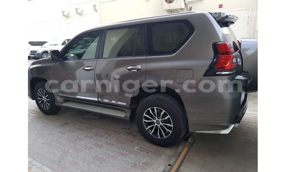 Sayi Imported Toyota Prado Brown Mota in Import - Dubai a Agadez Sayi Imported Toyota Prado Brown Mota in Import - Dubai a Agadez