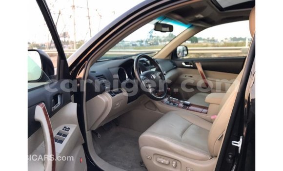 Buy Import Toyota Highlander Black Car in Import - Dubai in Agadez Buy Import Toyota Highlander Black Car in Import - Dubai in Agadez