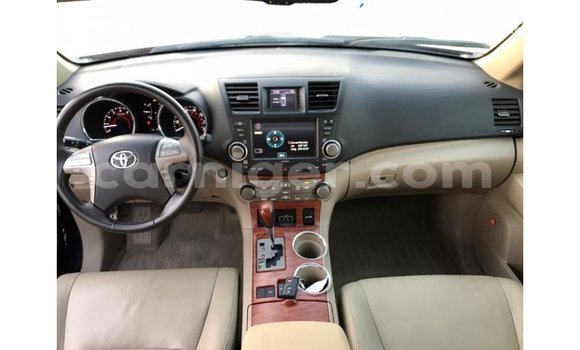 Buy Import Toyota Highlander Black Car in Import - Dubai in Agadez Buy Import Toyota Highlander Black Car in Import - Dubai in Agadez
