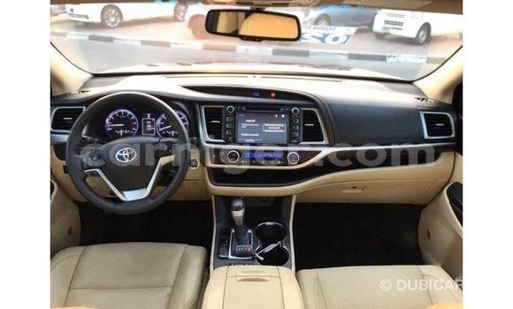 Buy Import Toyota Highlander Other Car in Import - Dubai in Agadez Buy Import Toyota Highlander Other Car in Import - Dubai in Agadez