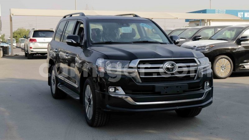 Big with watermark toyota land cruiser agadez import dubai 5296