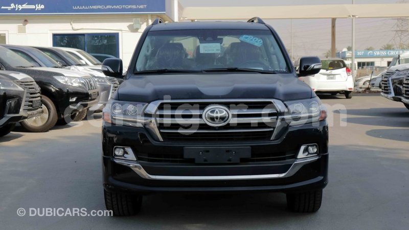 Big with watermark toyota land cruiser agadez import dubai 5299