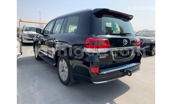 Buy Import Toyota Land Cruiser Black Truck in Import - Dubai in Agadez Buy Import Toyota Land Cruiser Black Truck in Import - Dubai in Agadez