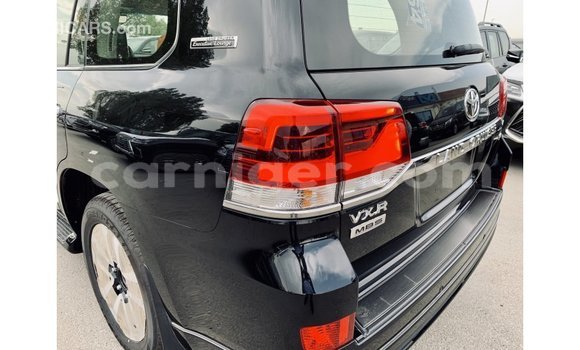 Buy Import Toyota Land Cruiser Black Truck in Import - Dubai in Agadez Buy Import Toyota Land Cruiser Black Truck in Import - Dubai in Agadez