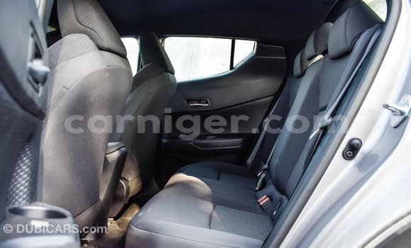 Buy Import Toyota C-HR Other Car in Import - Dubai in Agadez Buy Import Toyota C-HR Other Car in Import - Dubai in Agadez