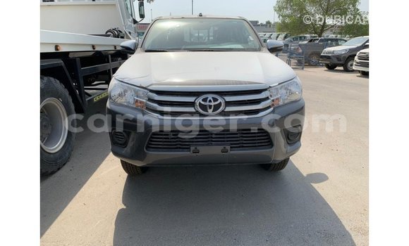 Buy Import Toyota Hilux Other Car in Import - Dubai in Agadez Buy Import Toyota Hilux Other Car in Import - Dubai in Agadez