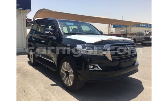 Buy Import Toyota Land Cruiser Black Truck in Import - Dubai in Agadez Buy Import Toyota Land Cruiser Black Truck in Import - Dubai in Agadez