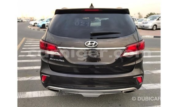 Acheter Import Voiture Hyundai Santa Fe Noir à Import - Dubai, Agadez Acheter Import Voiture Hyundai Santa Fe Noir à Import - Dubai, Agadez