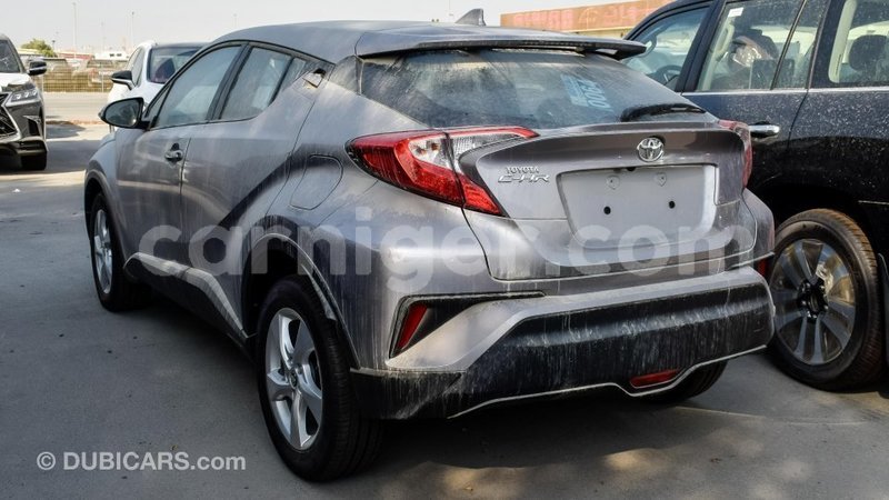 Big with watermark toyota c hr agadez import dubai 5313