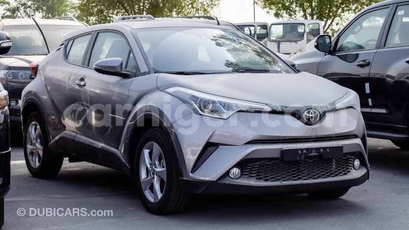 Big with watermark toyota c hr agadez import dubai 5313