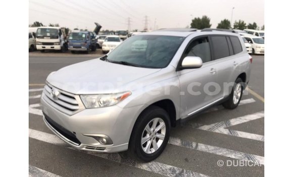 Acheter Import Voiture Toyota Highlander Autre à Import - Dubai, Agadez Acheter Import Voiture Toyota Highlander Autre à Import - Dubai, Agadez