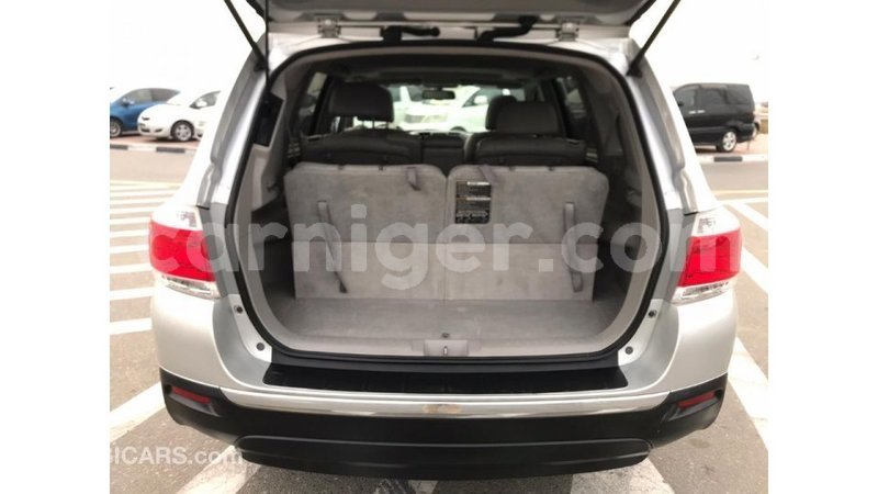 Big with watermark toyota highlander agadez import dubai 5317