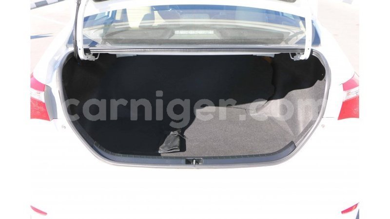 Big with watermark toyota corolla agadez import dubai 5322