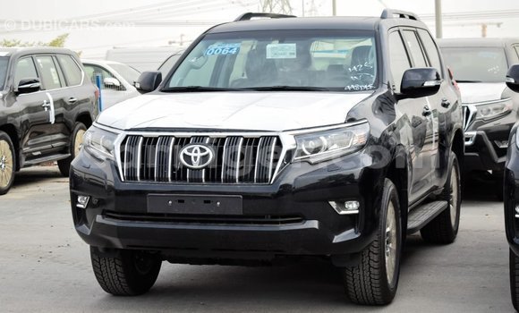 Buy Import Toyota Land Cruiser Black Truck in Import - Dubai in Agadez Buy Import Toyota Land Cruiser Black Truck in Import - Dubai in Agadez