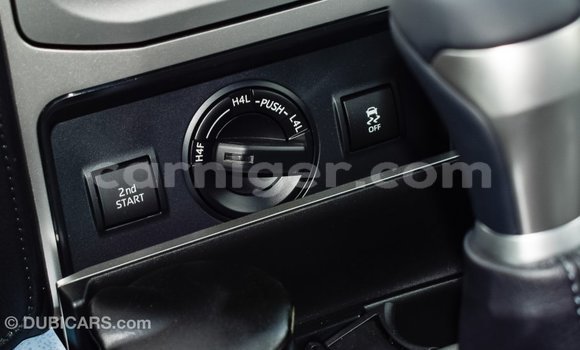 Buy Import Toyota Land Cruiser Black Truck in Import - Dubai in Agadez Buy Import Toyota Land Cruiser Black Truck in Import - Dubai in Agadez