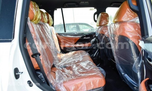 Buy Import Lexus LX White Car in Import - Dubai in Agadez Buy Import Lexus LX White Car in Import - Dubai in Agadez