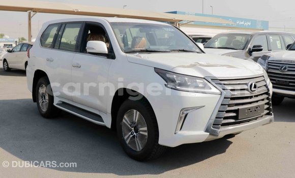 Buy Import Lexus LX White Car in Import - Dubai in Agadez Buy Import Lexus LX White Car in Import - Dubai in Agadez