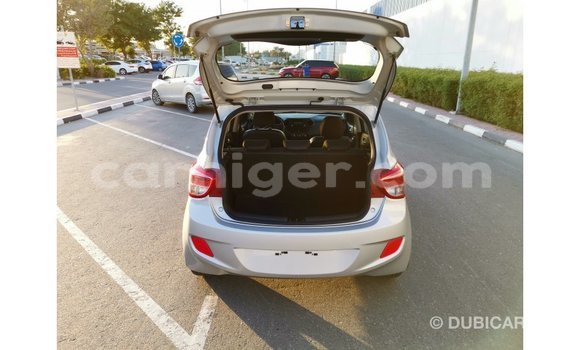 Buy Import Hyundai i10 Other Car in Import - Dubai in Agadez Buy Import Hyundai i10 Other Car in Import - Dubai in Agadez