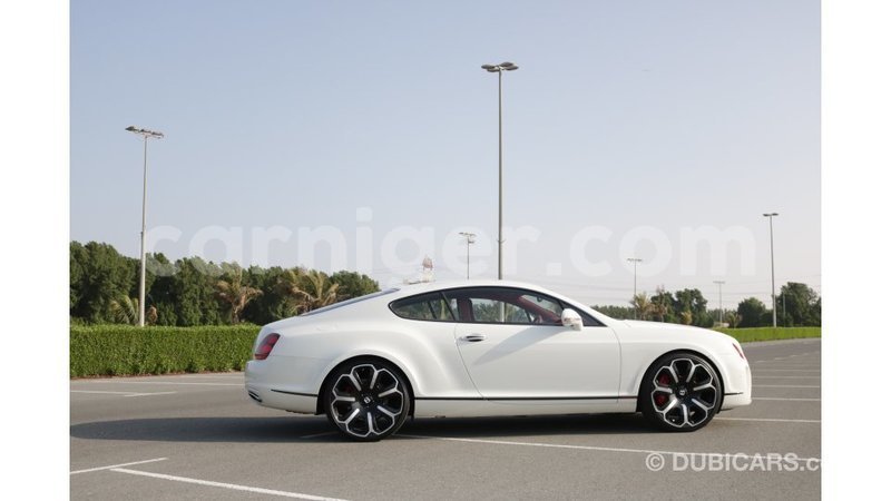 Big with watermark bentley continental agadez import dubai 5340