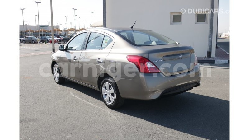 Big with watermark nissan sunny agadez import dubai 5341