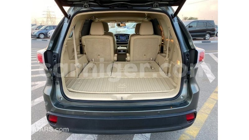 Big with watermark toyota highlander agadez import dubai 5345