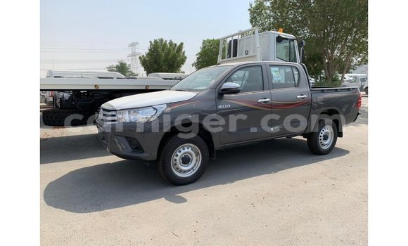 Buy Import Toyota Hilux Other Car in Import - Dubai in Agadez Buy Import Toyota Hilux Other Car in Import - Dubai in Agadez