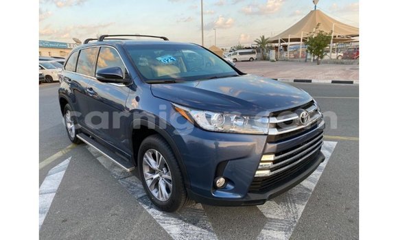 اشتري Imported Toyota Highlander Blue سيارة في Import - Dubai في أغاديز اشتري Imported Toyota Highlander Blue سيارة في Import - Dubai في أغاديز