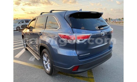 اشتري Imported Toyota Highlander Blue سيارة في Import - Dubai في أغاديز اشتري Imported Toyota Highlander Blue سيارة في Import - Dubai في أغاديز