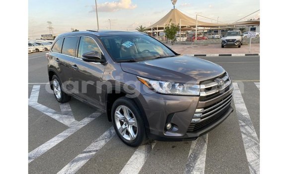 Buy Import Toyota Highlander Other Car in Import - Dubai in Agadez Buy Import Toyota Highlander Other Car in Import - Dubai in Agadez