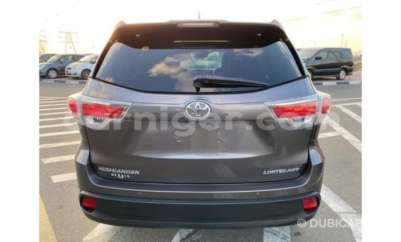 Buy Import Toyota Highlander Other Car in Import - Dubai in Agadez Buy Import Toyota Highlander Other Car in Import - Dubai in Agadez