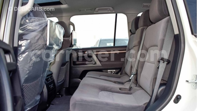 Big with watermark toyota land cruiser agadez import dubai 5356