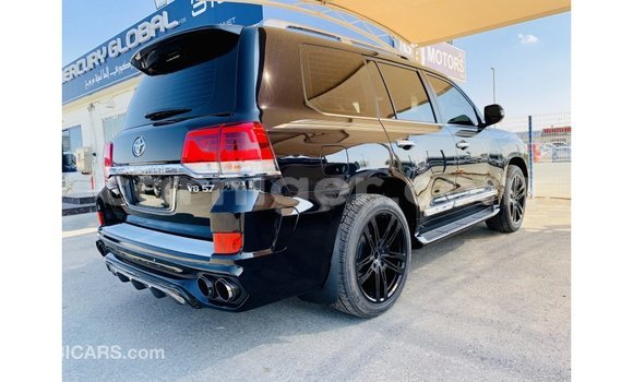 Buy Import Toyota Land Cruiser Black Truck in Import - Dubai in Agadez Buy Import Toyota Land Cruiser Black Truck in Import - Dubai in Agadez