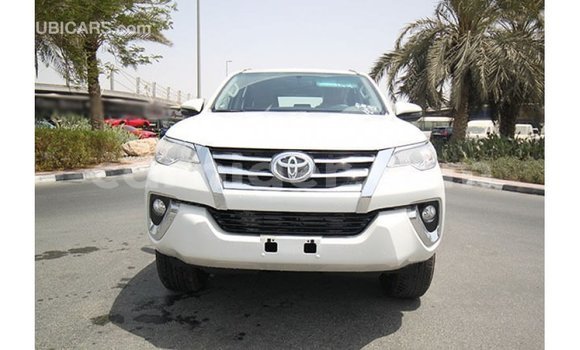 Buy Import Toyota Fortuner White Car in Import - Dubai in Agadez Buy Import Toyota Fortuner White Car in Import - Dubai in Agadez