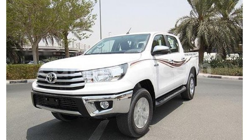 Big with watermark toyota hilux agadez import dubai 5372