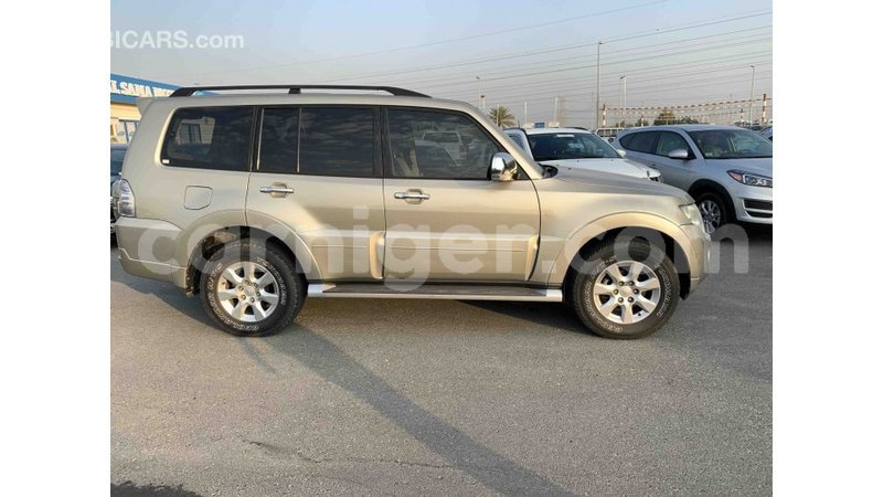 Big with watermark mitsubishi pajero agadez import dubai 5386