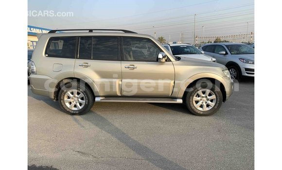 Buy Import Mitsubishi Pajero Other Car in Import - Dubai in Agadez Buy Import Mitsubishi Pajero Other Car in Import - Dubai in Agadez
