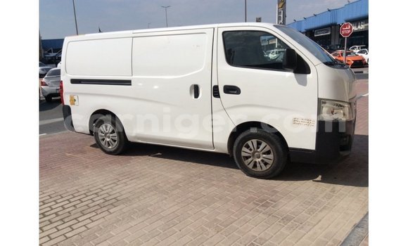 Buy Import Nissan Evalia White Truck in Import - Dubai in Agadez