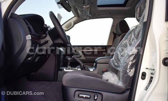 Buy Import Toyota Land Cruiser Other Truck in Import - Dubai in Agadez Buy Import Toyota Land Cruiser Other Truck in Import - Dubai in Agadez